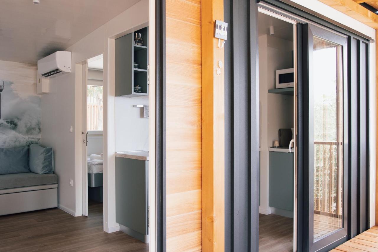 Mobile Homes Selce - Lighthouse Buitenkant foto